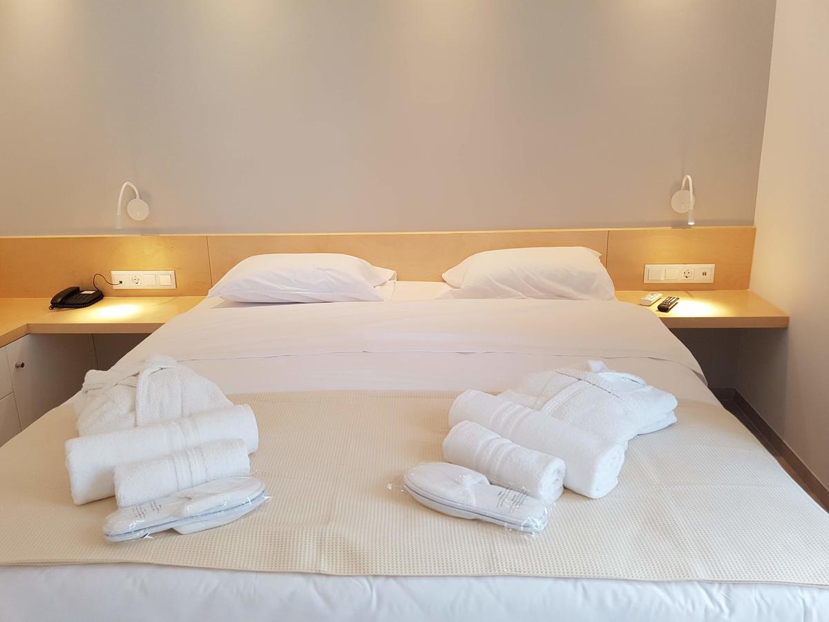 8Kto Hotel Skiathos Town Ngoại thất bức ảnh